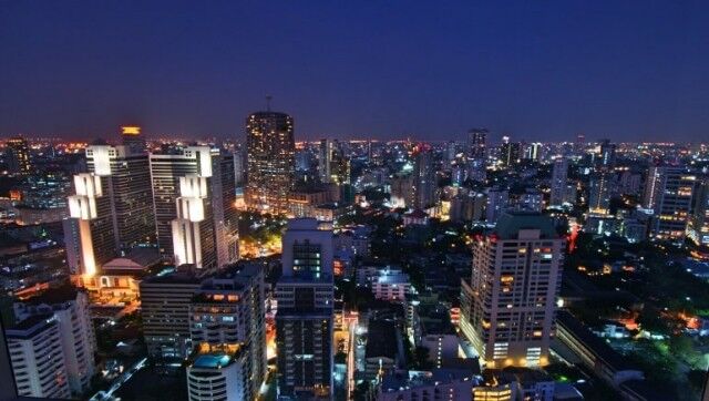 Millennium-Residence-Bangkok-Sukhumvit-Skyline-View-www.millenniumresidence.net-6 Millennium Residence Bangkok @ Sukhumvit - Skyline - www.millenniumresidence.net